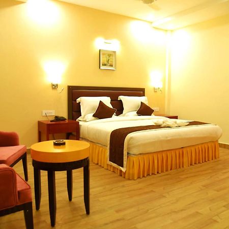 The Ved Mantra Hotel Гвалиор Екстериор снимка